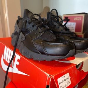 Nike women’s air huarache